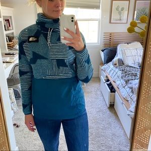 The North Face Fleece Turtle Neck Sweatshirt